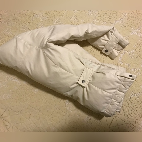 Women’s Columbia Down Jacket with Detachable Hood - Picture 8 of 16